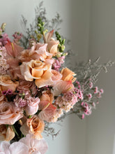 Load image into Gallery viewer, Custom Florals By Mihailo