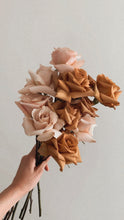 Load image into Gallery viewer, Custom Florals By Mihailo